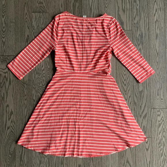 OLD Navy Striped Dress💖🌸NWT🎄❄️⛄️✨ - Picture 2 of 5